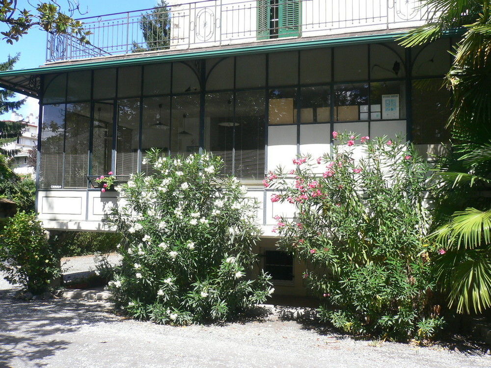 Hotel Montilleul - Villa Primrose โป ภายนอก รูปภาพ